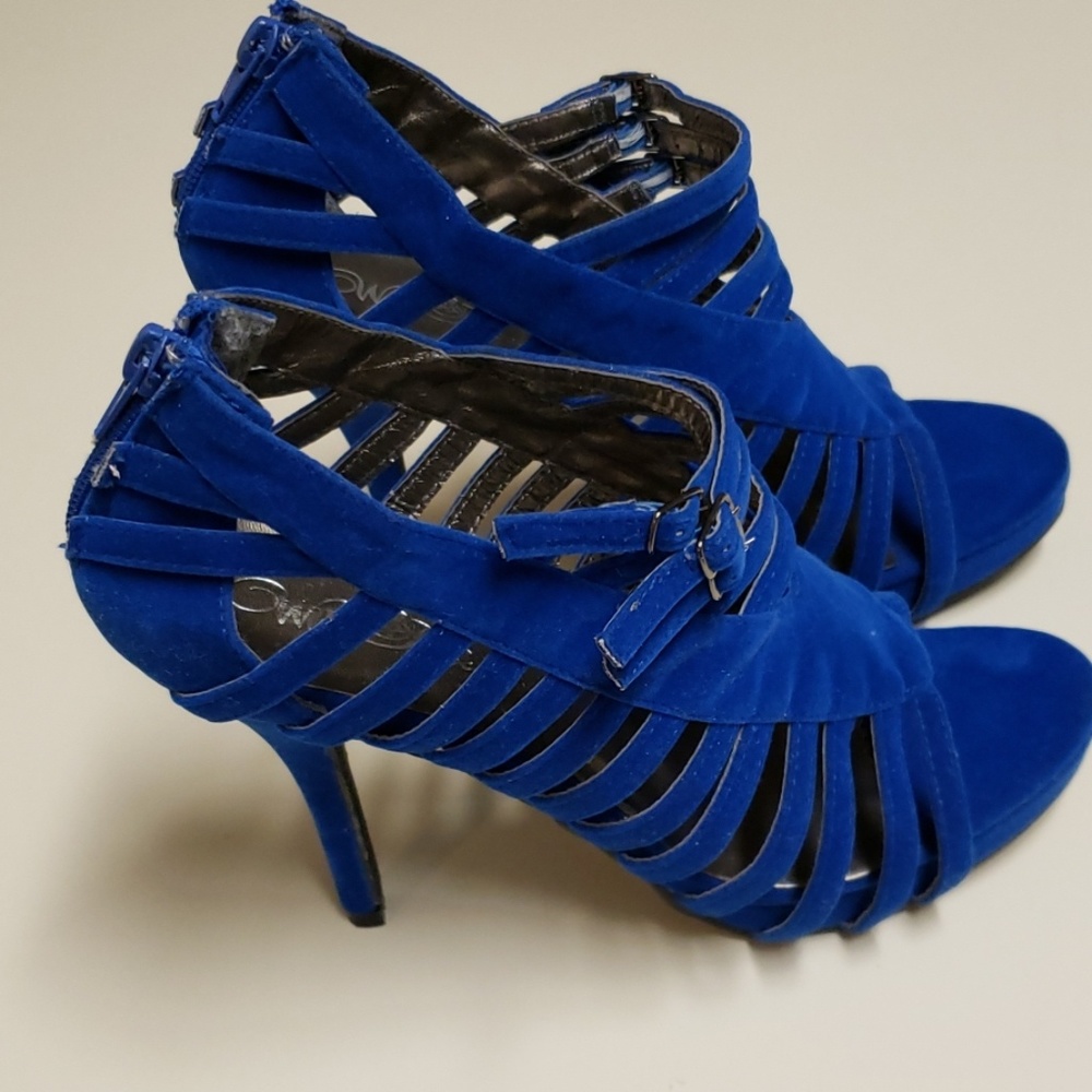 Wild Rose strappy platform